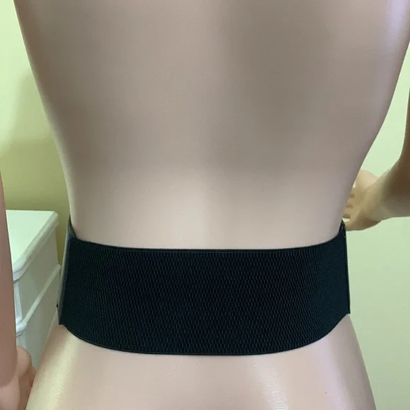 🌹Faux Leather & Elastic Ladies Fashion Belt🌹 - Picture 2 of 2